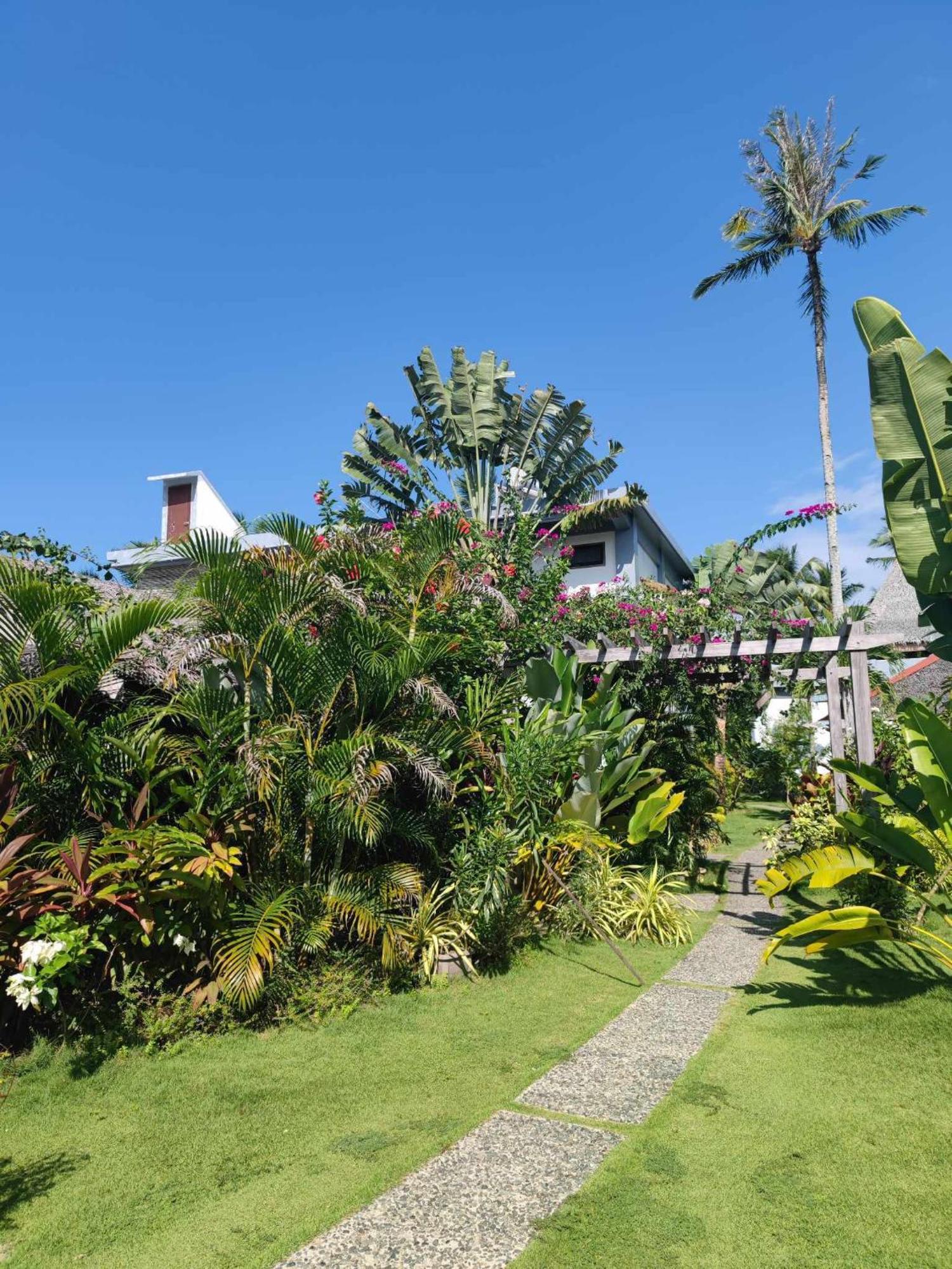 Daluyong Beach Resort General Luna  Zewnętrze zdjęcie